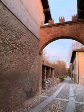  L' Antica Corte Lazzago  Комо